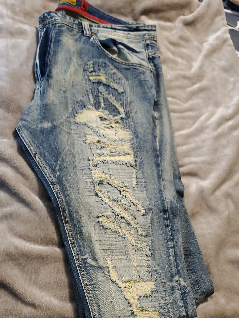 Slim Straight Distressed Men's Jeans - Light Blue